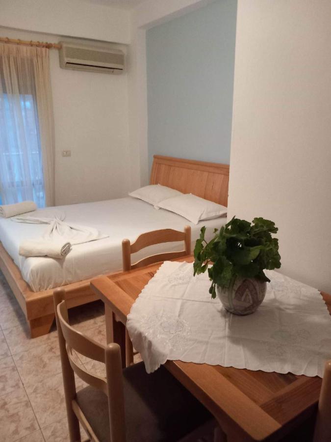 Irini'S Guesthouse Qeparo Kültér fotó