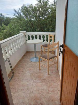 Irini'S Guesthouse Qeparo Kültér fotó