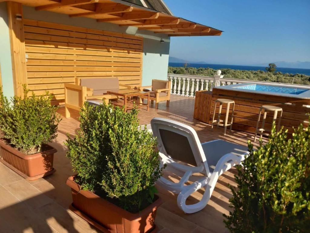Irini'S Guesthouse Qeparo Kültér fotó